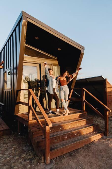 Grand Canyon Stargazing Off-Grid Tiny Home Валле Экстерьер фото