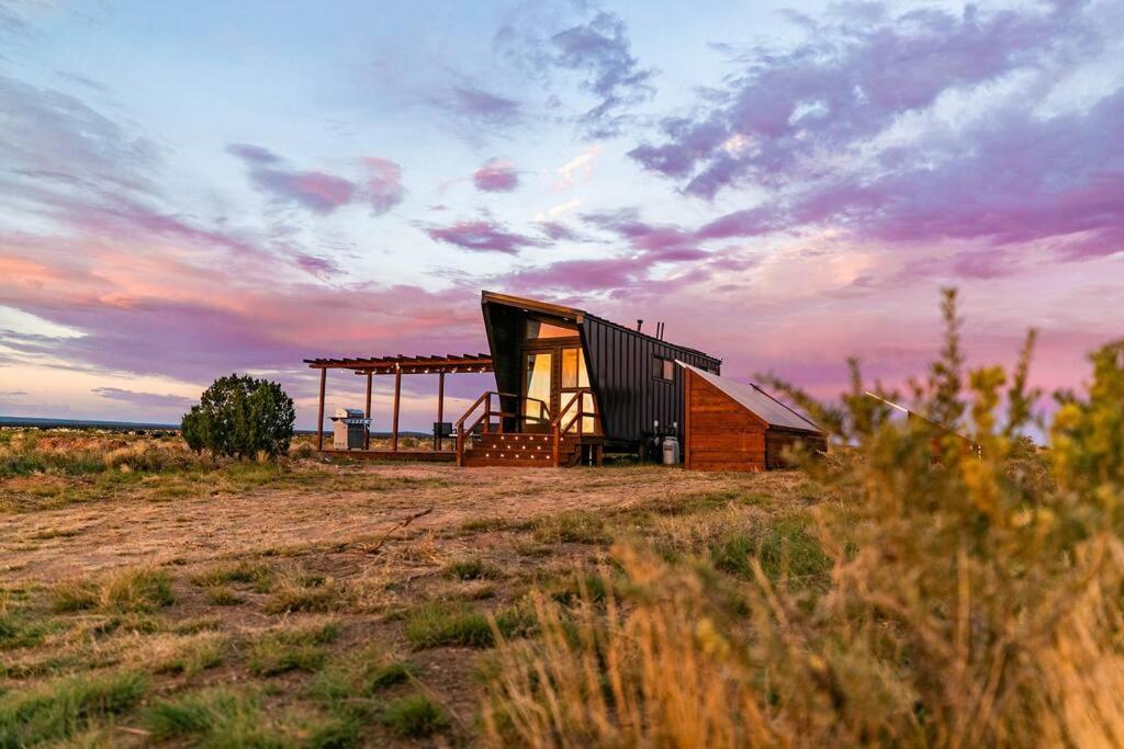 Grand Canyon Stargazing Off-Grid Tiny Home Валле Экстерьер фото